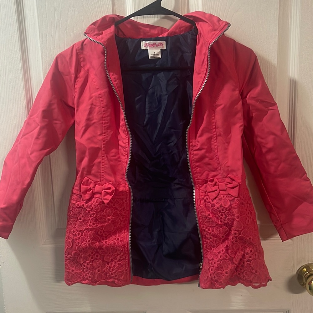 FLAPDOODLES PINK KIDS LACE AND BOW RAINJACKET